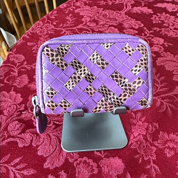 Bottega Veneta Handbags - Bottega Veneta Purple Leather & Snakeskin Zip Cardholder